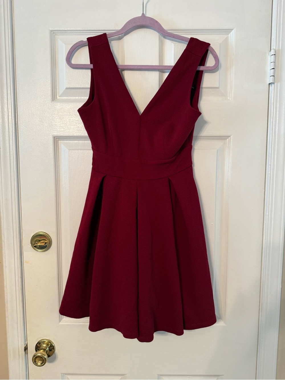 Haute Monde Sleeveless Deep V Maroon Mini Dress